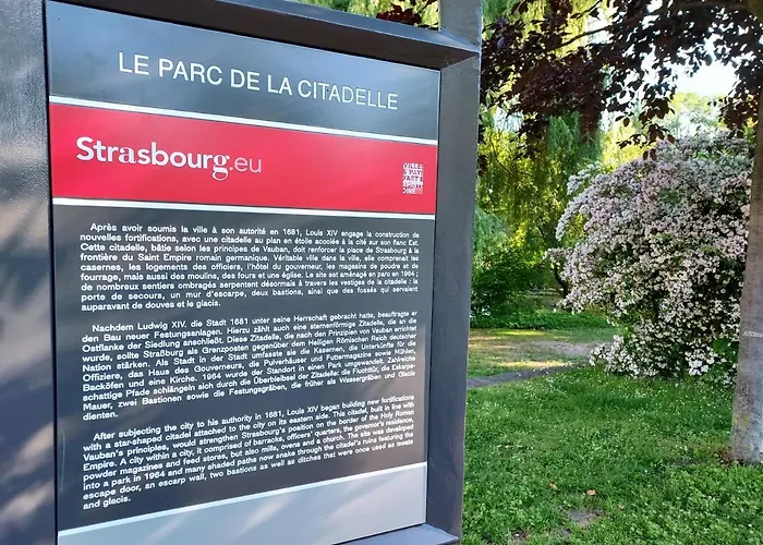 Alsacetime, Centre Parking Gratuit, Tram Wifi, Fibre Orange, Espace De Travail דירה